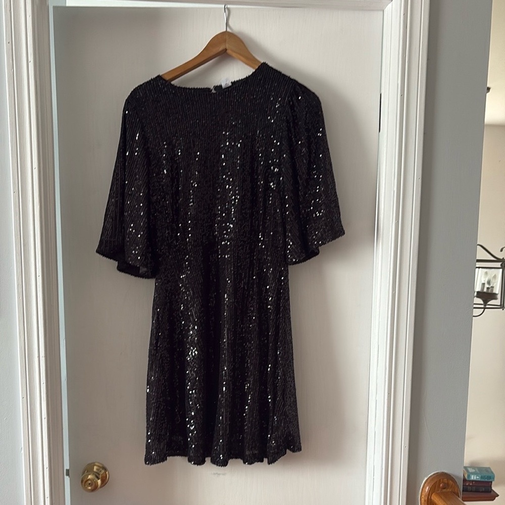 Old Navy Black Sequin Midi Dress